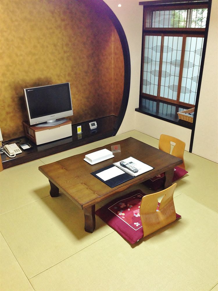 Plaza Fuyo Hotel Fukuoka  Exterior foto